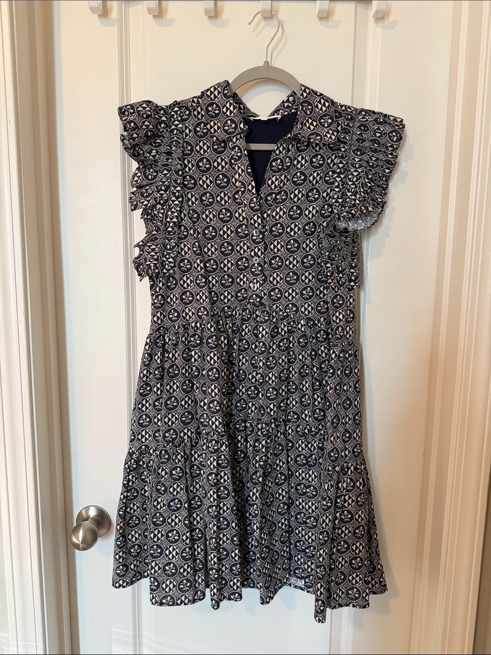 entro Navy and White Print Ruffle Sleeve Mini Dress
